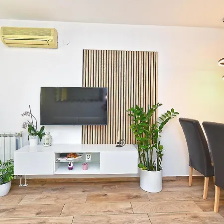 Appartement Fuer 4 Personen Ca 60 Qm In Pula, Istrien Istrische Riviera Pula