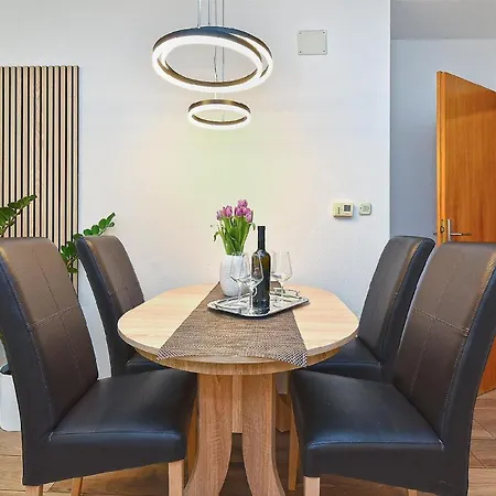 Fuer 4 Personen Ca 60 Qm In Pula, Istrien Istrische Riviera Appartement